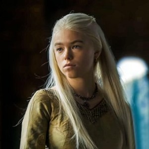 In 2021, she was cast as the young princess Rhaenyra Targaryen in the series House of the Dragon.