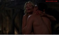 Natasha Henstridge in the sex scene species