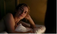 Naked Kate Winslet in bed