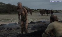 Naked Emilia Clarke rises from the ashes