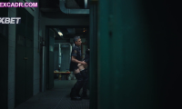 Sex with a female police officer in the TV series Burning Body (El cuerpo en llamas)