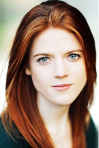 Rose Leslie naked in explicit scenes