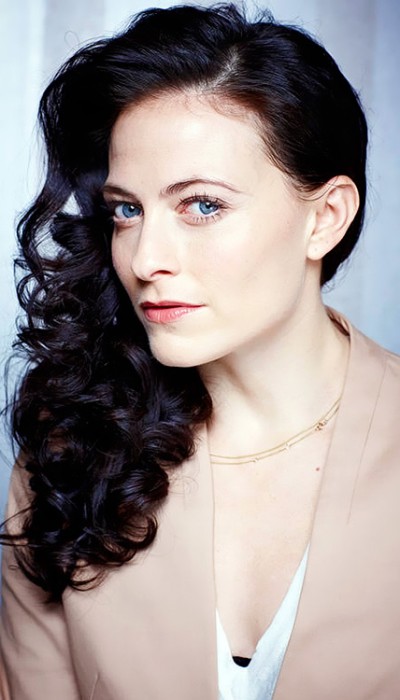 Lara Pulver naked